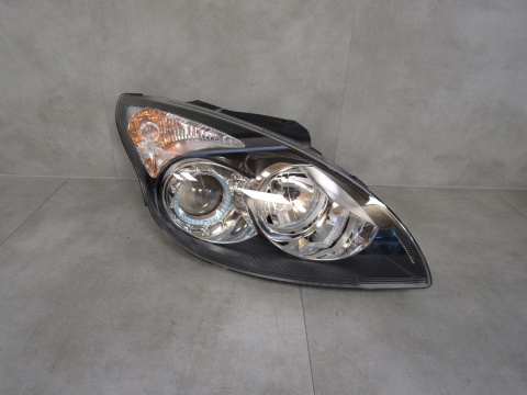 LAMPA PRZÓD HYUNDAI I30 I 1 LIFT ZWYKŁA SOCZEWKA 10-12 RH 92102-2R000