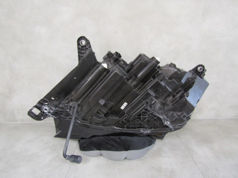 LAMPA PRZÓD SKODA ENYAQ FULL LED 20-25 RH PRAWA 5LB941016A