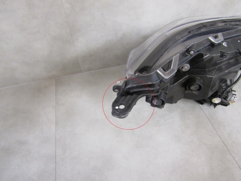 LAMPA PRZÓD SUZUKI ACROSS LED 20- LH LEWA W6187