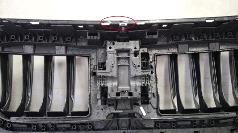 Zderzak przód przedni BMW X1 U11 M pakiet 22-