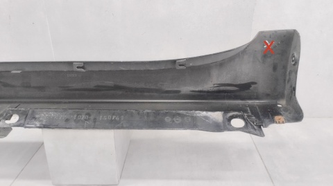 Listwa progowa prawa TOYOTA PRIUS III XW30 09-15