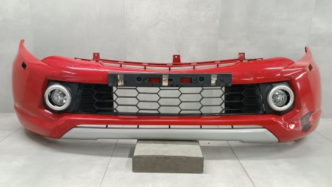 Zderzak przód przedni Mitsubishi L200 5 V 15-18 /+ halogeny
