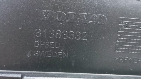 Zderzak tył tylny Volvo V90 Cross Country 17-20