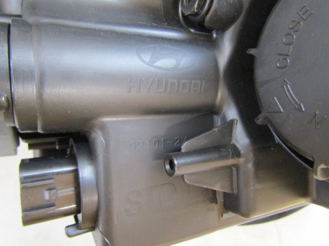 LAMPA PRZÓD HYUNDAI IX35 IX 35 ZWYKŁA SOCZEWKA LH LEWA 09-13 92101-2Y