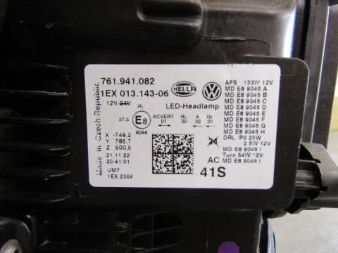 LAMPA PRZÓD VOLKSWAGEN TOUAREG III 3 RH PRAWA FULL LED 761941082 18-23