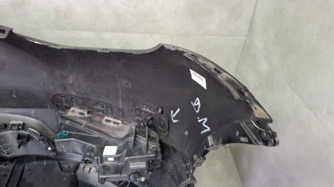 Zderzak przód przedni Tesla MODEL Y 20- / + osłona + 2 LEDy