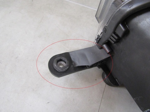LAMPA PRZÓD SKODA RAPID ZWYKŁA 12-16 VALEO RH PRAWA 90037388