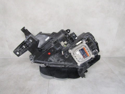 LAMPA PRZÓD FORD RANGER V 5 LIFT KSENON NIESKRĘTNY+ LED CIEMNA 19- RH
