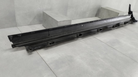 Listwa progowa prawa Ford Kuga MK3 Titanium ST 19-