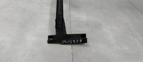WSPORNIK RAMKA ZDERZAKA PRZÓD VW SHARAN II 10-23 7N0807200