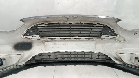 Zderzak przód przedni Ford Focus Mk3 III Lift 14-18 / + halogeny