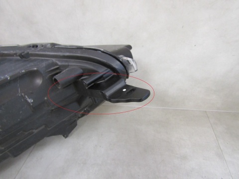 LAMPA PRZÓD FORD ECOSPORT 2 II LIFT ZWYKŁA SOCZEWKA LH 17- GN15-13W030-JE