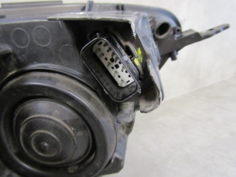 LAMPA PRZÓD FORD ECOSPORT 2 II LIFT ZWYKŁA SOCZEWKA LH 17- GN15-13W030-JE