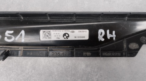 Slizg mocowanie Lampki progu RH + LED prawy listwy progowej BMW G22 G26