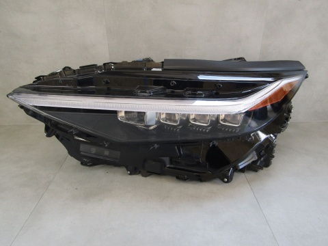 LAMPA PRZÓD LEWA TOYOTA BZ4X EA10 FULL LED LH 22-