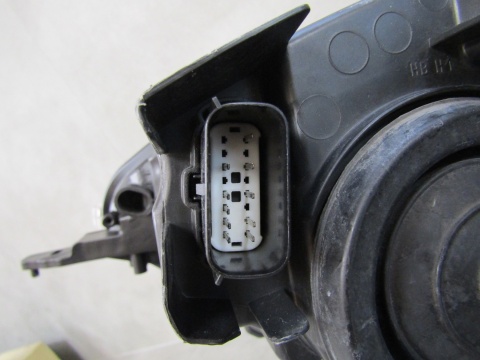 LAMPA PRZÓD FORD ECOSPORT II LIFT KSENON 17-22 RH PRAWA GN15-13D154-HE