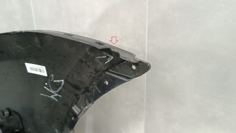 Zderzak przód przedni Tesla Y 20- / + halogen