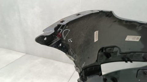 Zderzak przód przedni Tesla Y 20- / + halogen