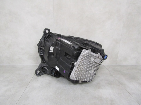 LAMPA PRZÓD LAND ROVER DEFENDER II FULL LED 20- RH PRAWA L8B213W029HG