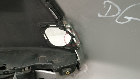 Zderzak przód przedni Toyota Yaris 4 IV 20-23 /+ Podłoga