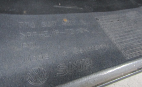 Zderzak tył tylny VW Volkswagen Multivan T7 7T0 21-