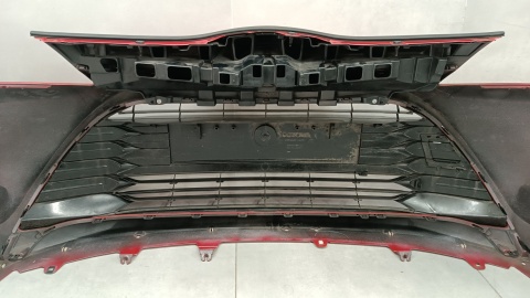 Zderzak przód przedni Toyota Yaris 3 III Lift /+ halogeny 17-19