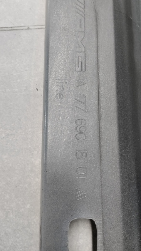Listwa progowa prawa Mercedes A 177 AMG 45 4.5 18-