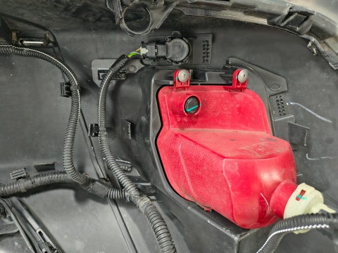 Zderzak tył tylny Peugeot 2008 II 2 GT 19- / + wiązka