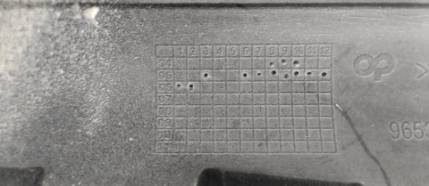 Błotnik prawy przód Peugeot 307 II Lift 05-08 / 9653364577