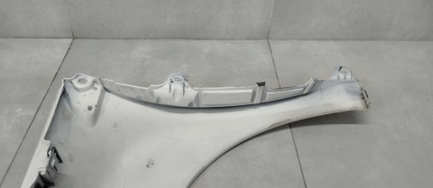 Błotnik prawy przód Peugeot 308 T7 07-11 / 9656738480