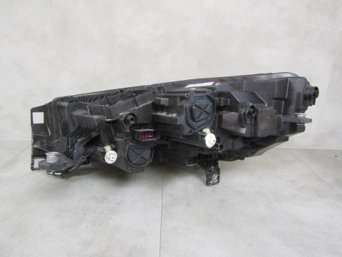 LAMPA PRZÓD SKODA ENYAQ FULL LED 20-25 RH PRAWA 5LB941016A