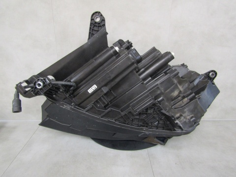LAMPA PRZÓD SKODA ENYAQ FULL LED 20-25 RH PRAWA 5LB941016A