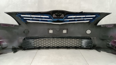 Zderzak przód przedni Toyota Auris 1 I Lift 09-13 /+ halogeny