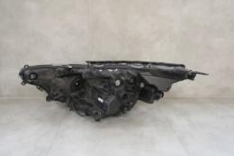 LAMPA PRZÓD TOYOTA RAV 4 IV LIFT FULL LED 21- RH PRAWA