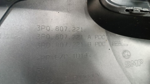 Zderzak przód przedni Skoda Superb 4 IV 24- /+ wiązka + pdc