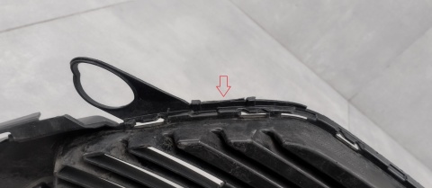 Atrapa Kratka Środkowa zderzaka Opel Grandland X 17-21r YP00082177