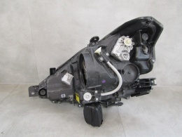 LAMPA PRZÓD LEXUS IS III KSENON NIESKRĘTNY RH PRAWA 13-16