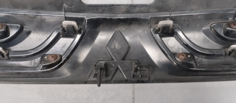 Grill Atrapa Chłodnicy Mitsubishi Outlander III 12-15 OEM - 7405A743