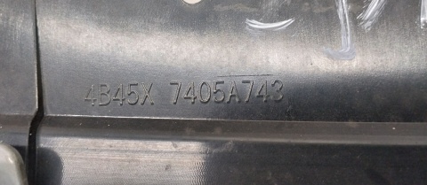 Grill Atrapa Chłodnicy Mitsubishi Outlander III 12-15 OEM - 7405A743
