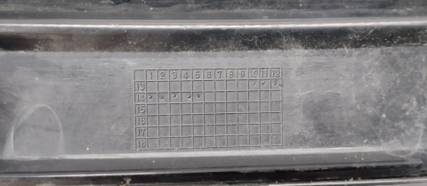 Grill Atrapa Chłodnicy Mitsubishi Outlander III lift 14-17 OEM - 7450A959