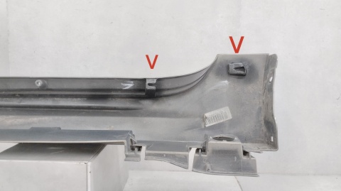 Listwa progowa prawa Toyota Corolla XII sedan E21 18-