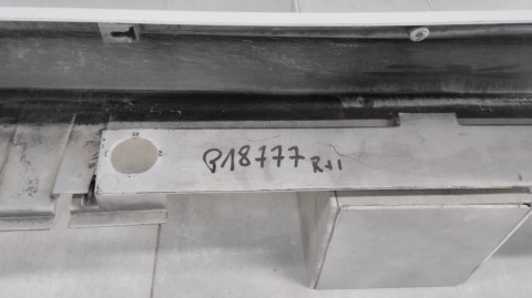 Listwa progowa prawa Toyota Corolla XII sedan E21 18-