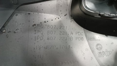 Zderzak przód przedni Skoda Superb 4 IV 24- /+ wiązka + pdc