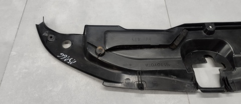 Osłona pasa przedniego Toyota Prius IV XW50 15-19 OEM 53289-47050