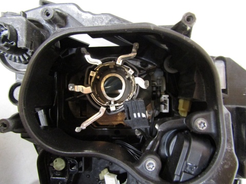 LAMPA PRZÓD SKODA RAPID LIFT KSENON LH LEWA 16-19 5JB941015C