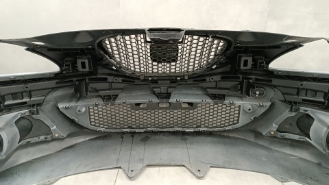 Zderzak przód przedni Seat Leon 2 II 1P0 05-09 /+ halogeny