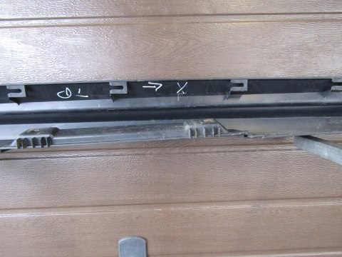 Listwa progowa prawa Range Rover Evoque BJ3M-10154