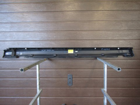 Listwa progowa prawa Range Rover Evoque BJ32-10154