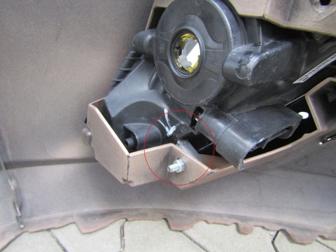 Zderzak przedni przedni Seat Ibiza V 5 6F0 17-