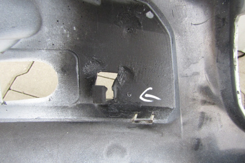 Zderzak przód przedni Peugeot 3008 1 I 09-12